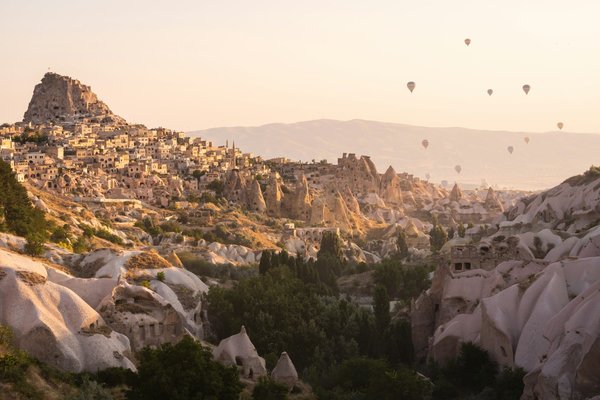 Comment planifier une visite des villages troglodytiques en Cappadoce, Turquie?